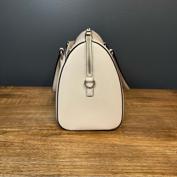 Kate Spade Beige Handbag - Picture 4 of 12